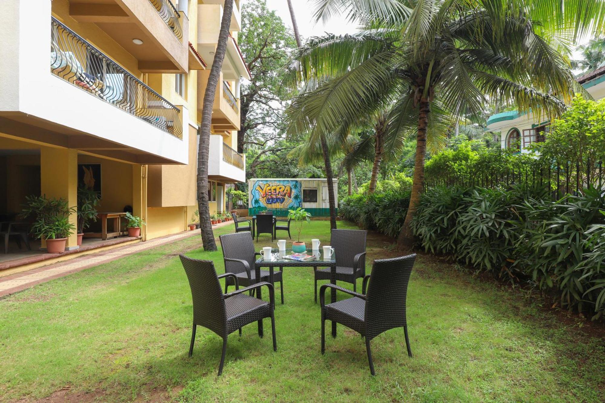 Veera Strand Park Serviced Apartments Near Калангут Экстерьер фото